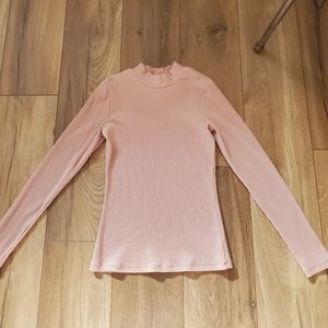 H&M light pink mock neck